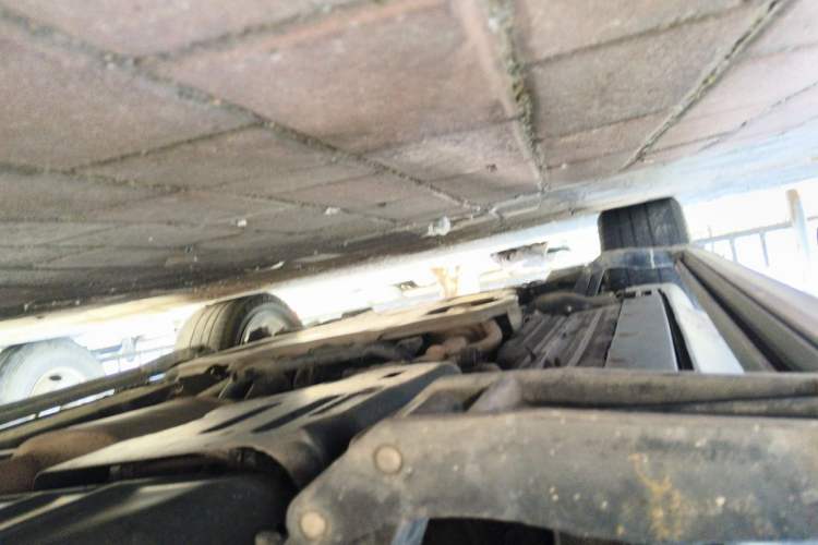 Used Land Rover Range  Chassis Rear Left