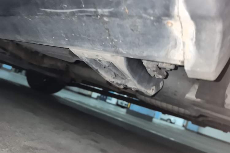Used Land Rover Range  Chassis Rear Left
