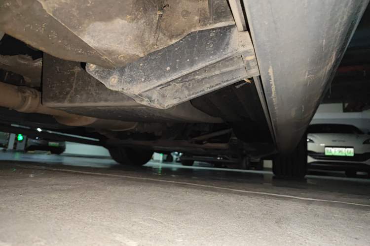 Used Land Rover Range  Chassis Rear Right