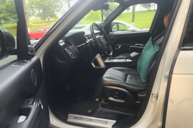 Used Land Rover Range 2017 3.0 SC V6 Vogue Extended Version Driver Seat