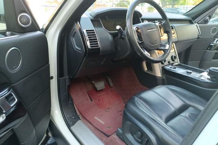 Used Land Rover Range  Driver Seat