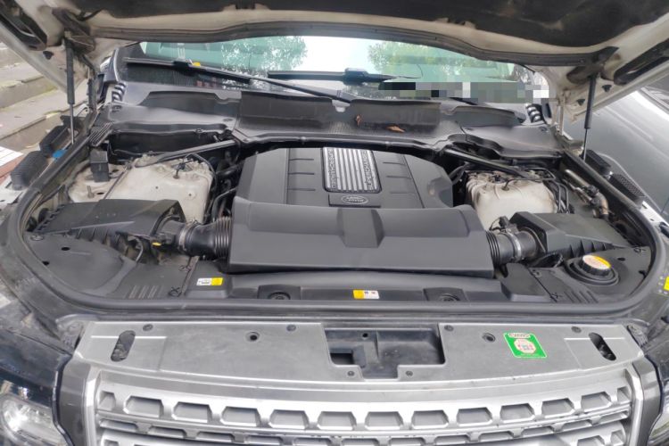 Used Land Rover Range 2017 3.0 SC V6 Vogue SE Long-Wheelbase Edition Engine Bay