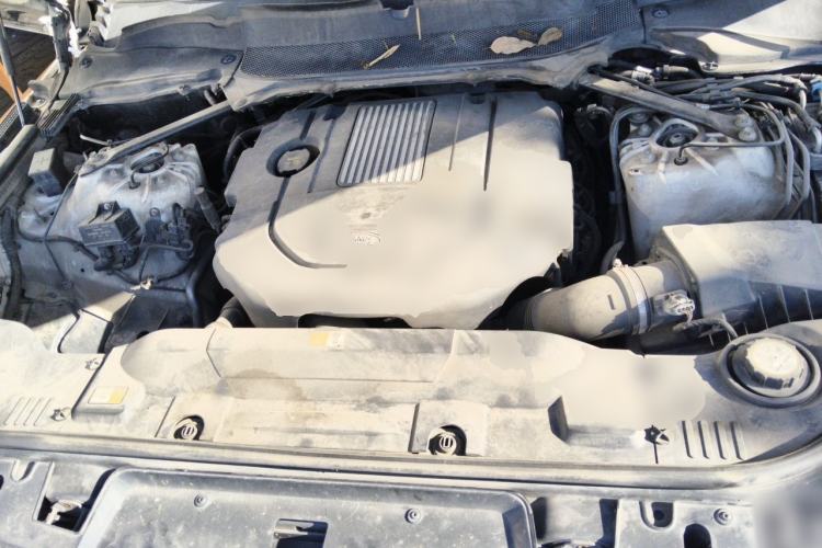 Used Land Rover Range  Engine Bay