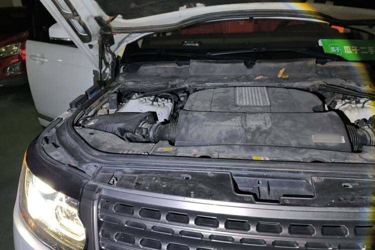 Used Land Rover Range  Engine Bay Right