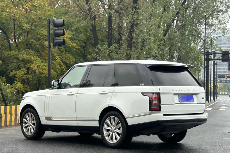 Used Land Rover Range 2017 3.0 SC V6 Vogue Exterior 4