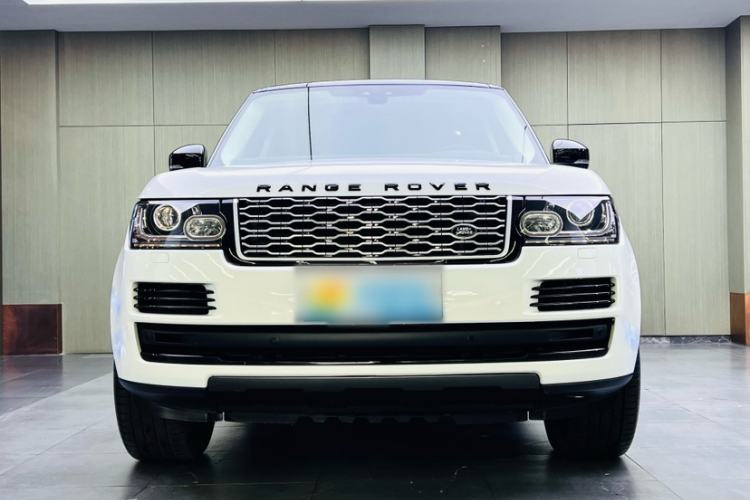 Used Land Rover Range 2017 3.0 SC V6 Vogue Extended Version Exterior 6
