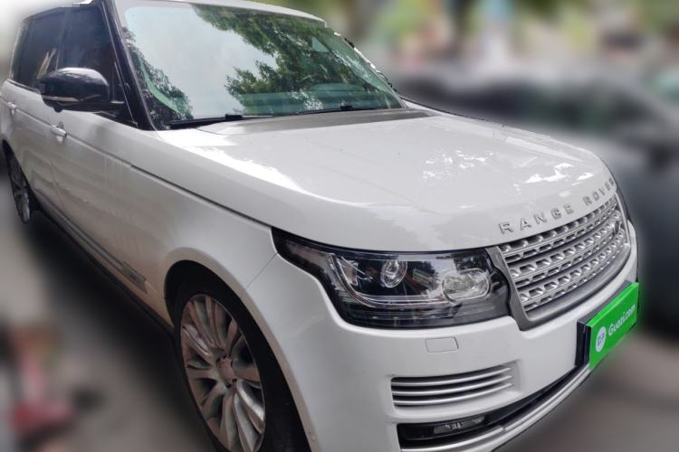 Used Land Rover Range 2017 3.0 SC V6 Vogue SE Long-Wheelbase Edition Front Right 45 Deg