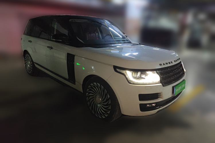 Used Land Rover Range  Front Right 45 Deg