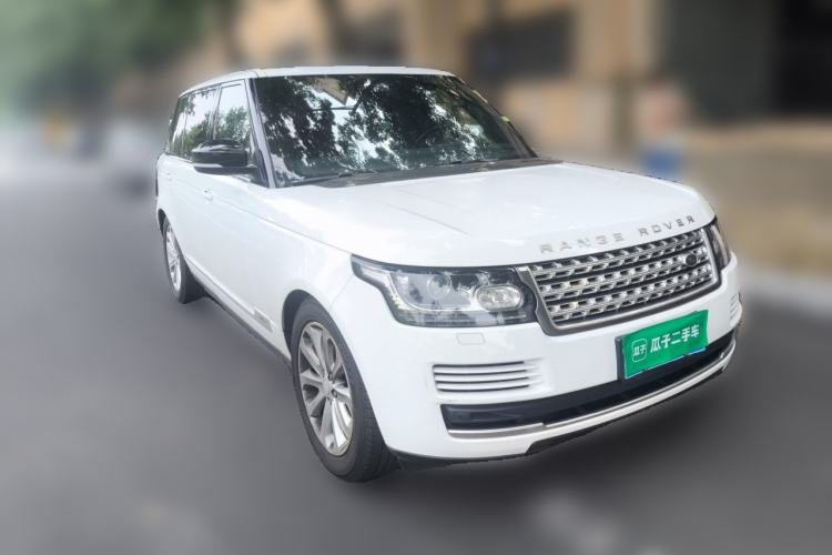 Used Land Rover Range 2017 3.0 SC V6 Vogue Extended Version Front Right 45 Deg
