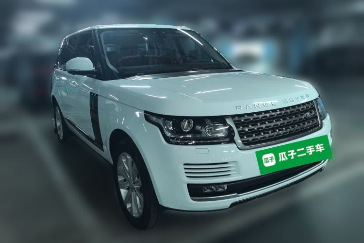 Used Land Rover Range  Front Right 45 Deg