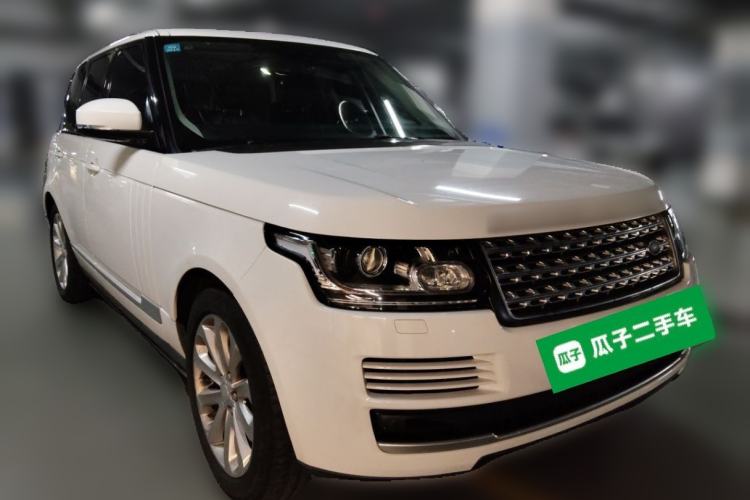 Used Land Rover Range 2017 3.0 SC V6 Vogue Front Right 45 Deg