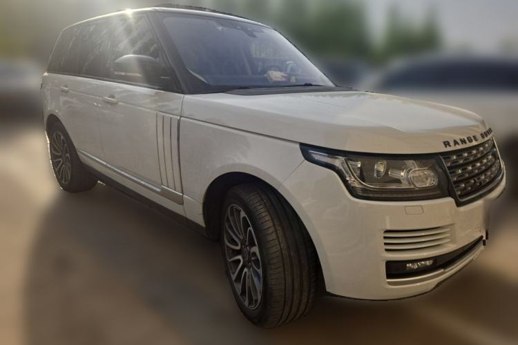 Used Land Rover Range 2017 3.0 SC V6 Vogue Front Right 45 Deg