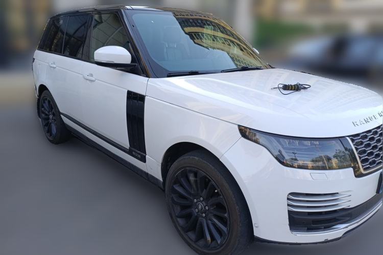Used Land Rover Range  Front Right 45 Deg