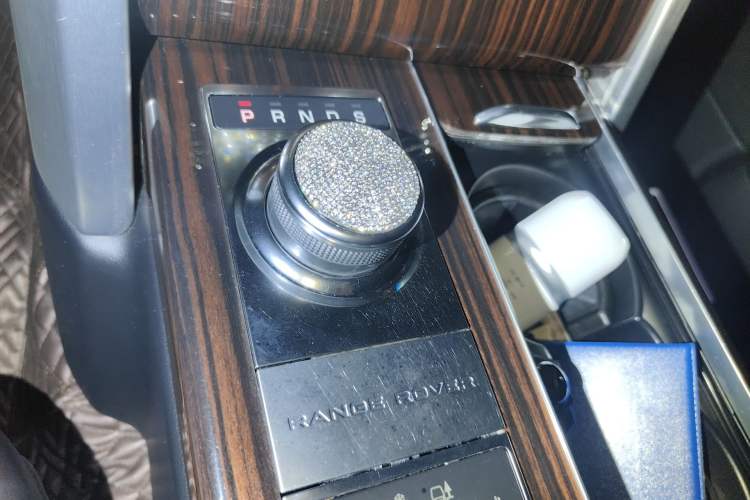 Used Land Rover Range  Gear Lever