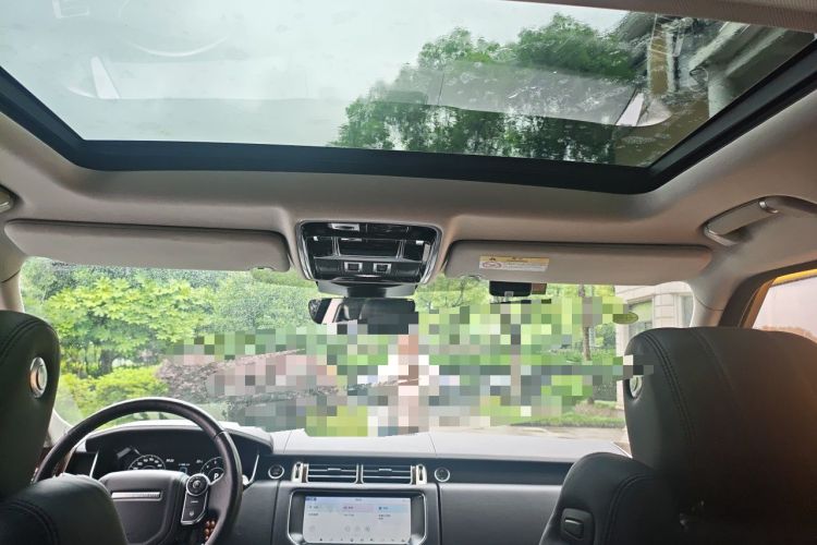Used Land Rover Range 2017 3.0 SC V6 Vogue Extended Version Headliner