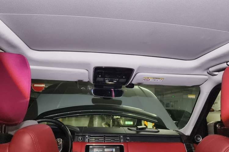 Used Land Rover Range  Headliner