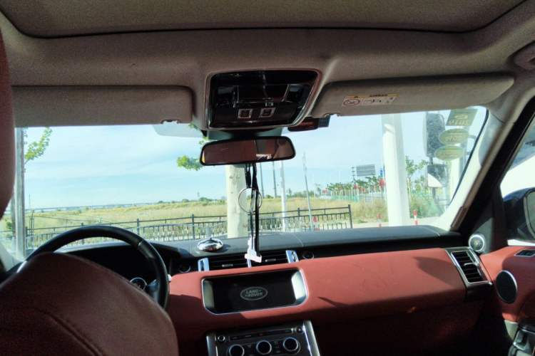 Used Land Rover Range  Headliner