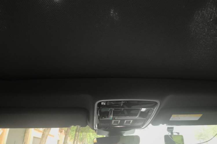 Used Land Rover Range 2017 3.0 SC V6 Vogue Extended Version Headliner