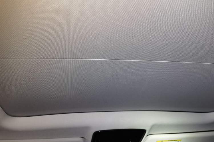 Used Land Rover Range  Headliner