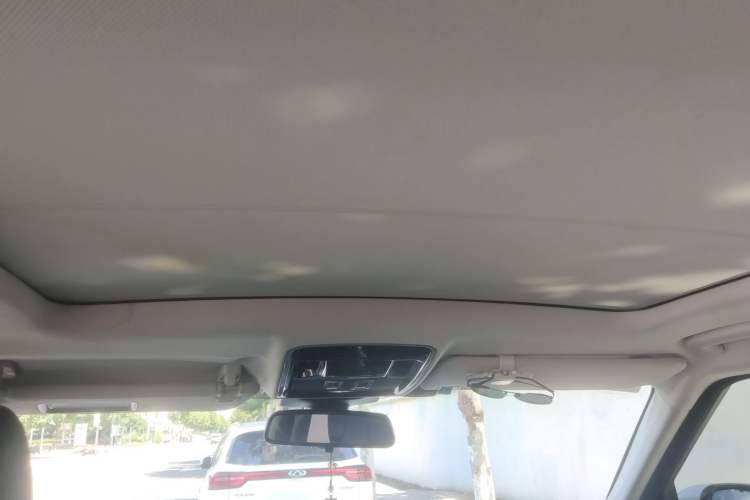 Used Land Rover Range  Headliner