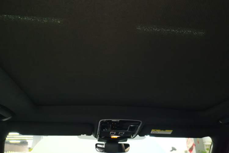 Used Land Rover Range 2017 3.0 SC V6 Vogue Headliner