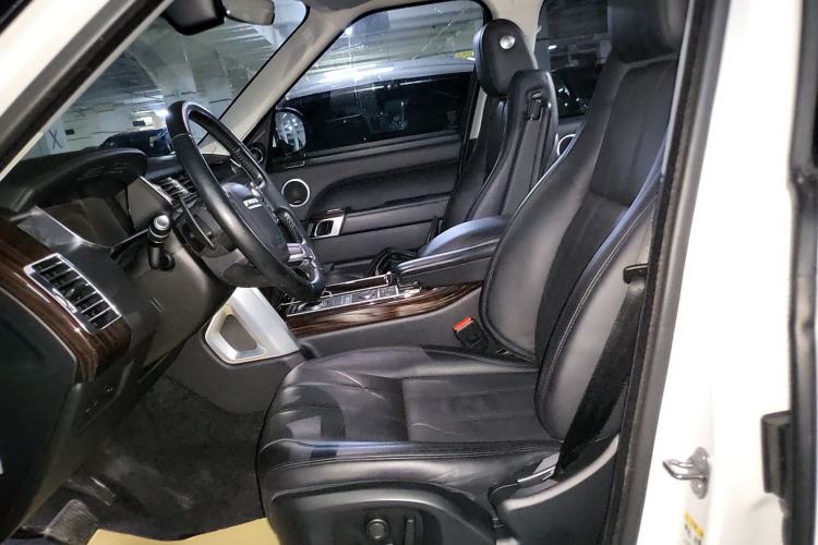 Used Land Rover Range 2017 3.0 SC V6 Vogue Left Front Seat