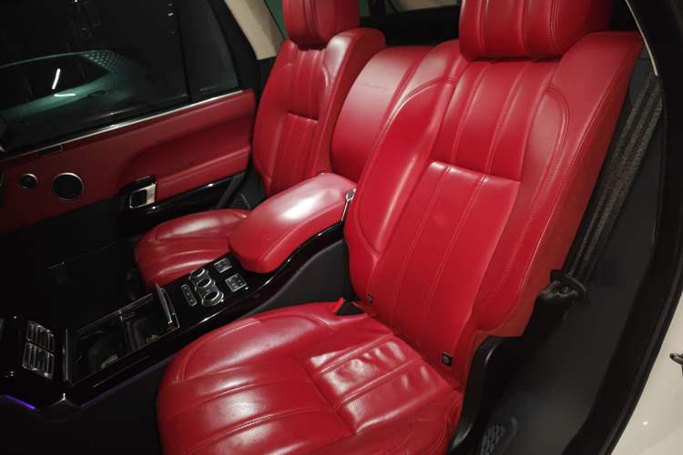 Used Land Rover Range  Left Rear Seat