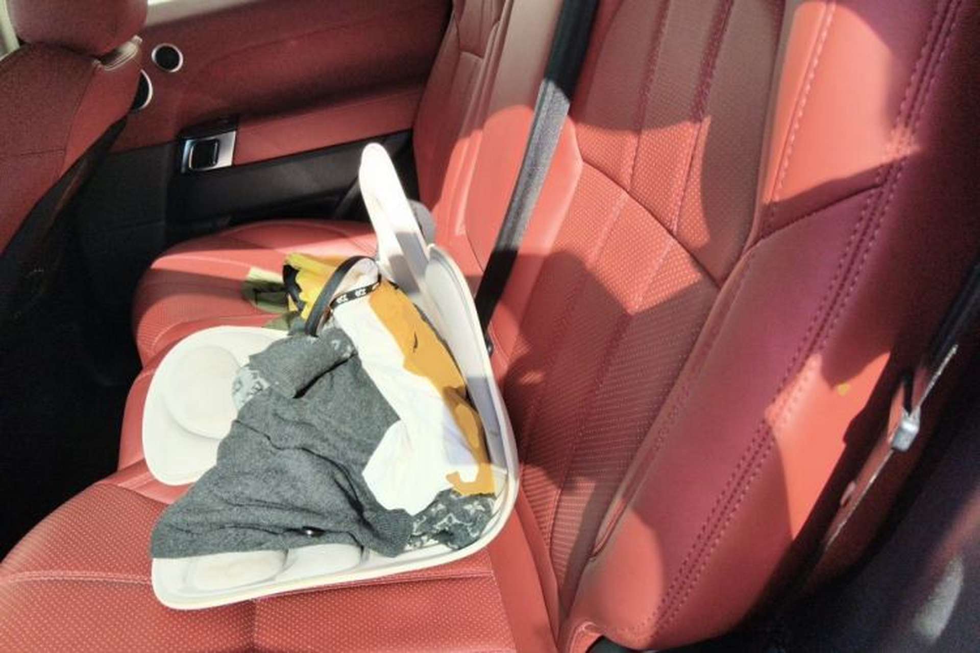 Used Land Rover Range  Left Rear Seat
