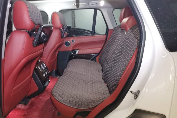 Used Land Rover Range  Left Rear Seat