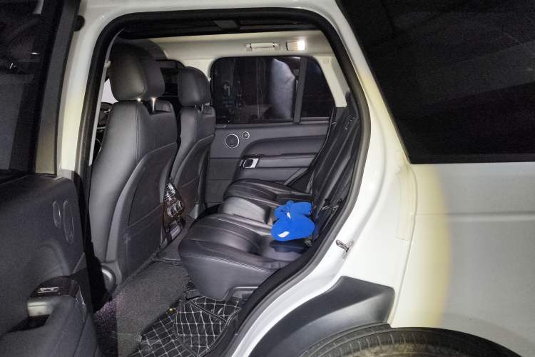 Used Land Rover Range 2017 3.0 SC V6 Grand Edition Left Rear Seat