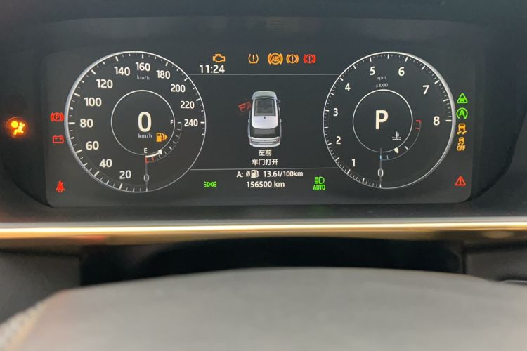 Used Land Rover Range 2017 3.0 SC V6 Vogue Extended Version Odometer Close Up