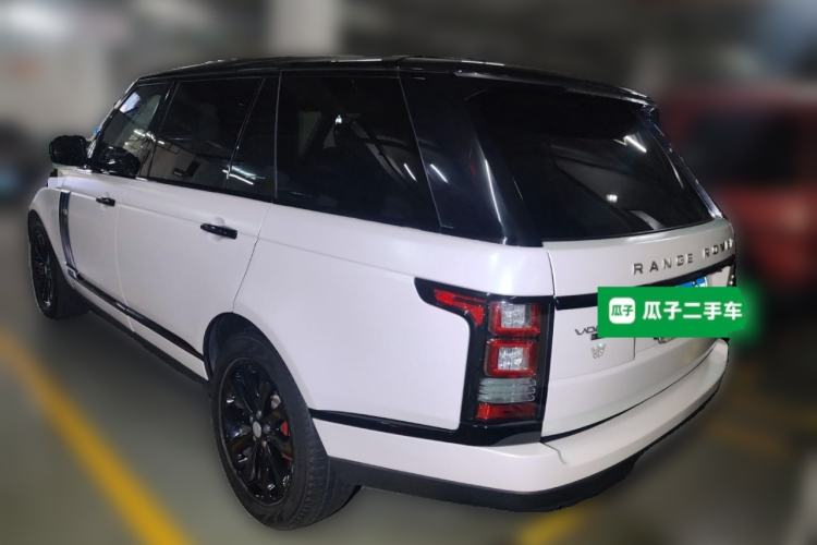 Used Land Rover Range  Rear Left 45 Deg