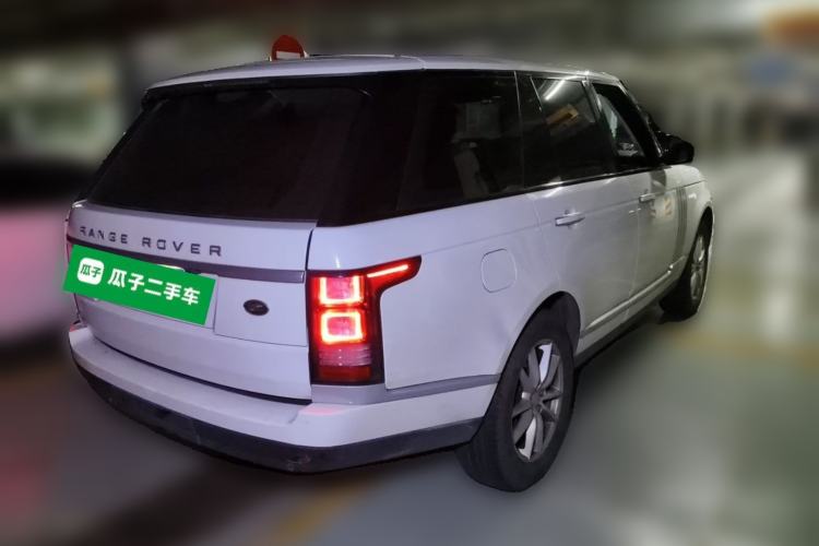 Used Land Rover Range  Rear Right 45 Deg