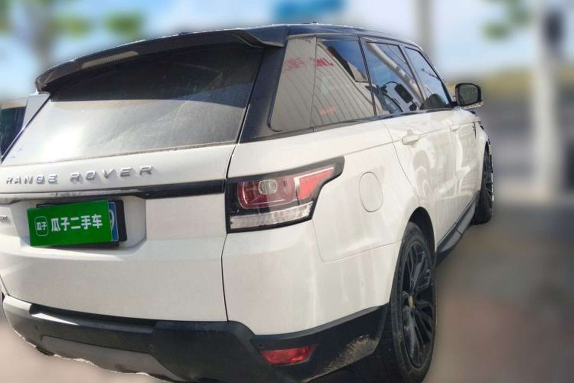Used Land Rover Range  Rear Right 45 Deg