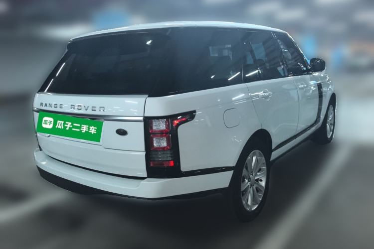 Used Land Rover Range  Rear Right 45 Deg