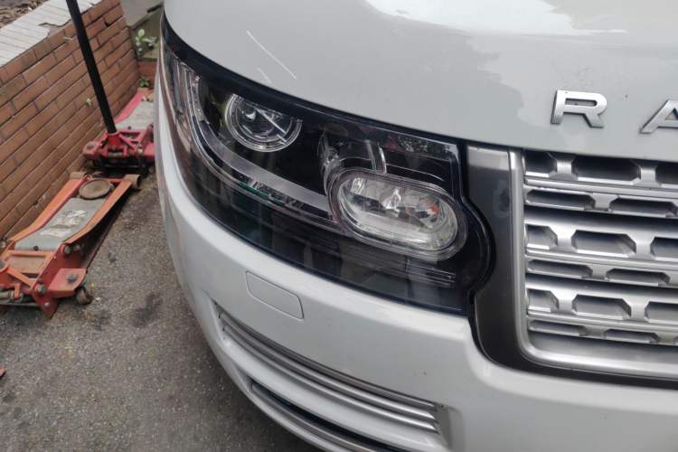 Used Land Rover Range 2017 3.0 SC V6 Vogue SE Long-Wheelbase Edition Right Front Headlight