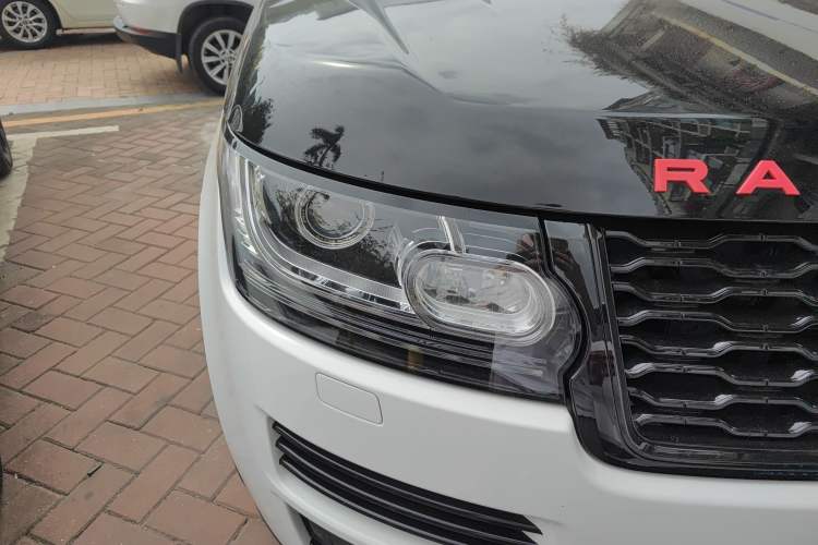 Used Land Rover Range 2017 3.0 SC V6 Vogue SE Long-Wheelbase Edition Right Front Headlight