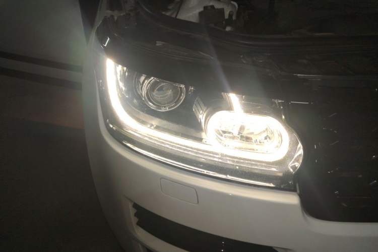 Used Land Rover Range  Right Front Headlight