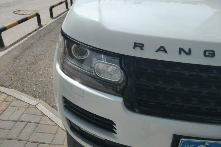 Used Land Rover Range 2017 3.0 SC V6 Vogue Right Front Headlight