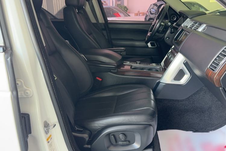Used Land Rover Range 2017 3.0 SC V6 Vogue Right Front Seat