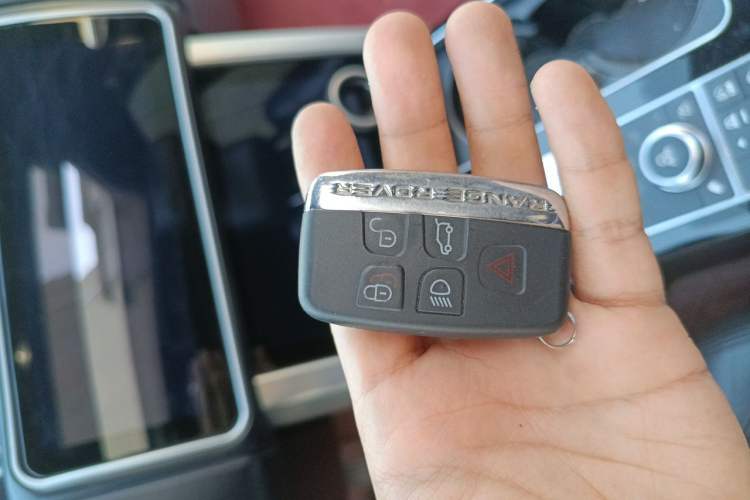 Used Land Rover Range  Vehicle Key