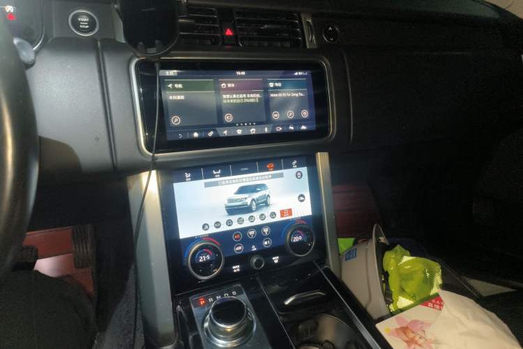 Used Land Rover Range  Audio And AC Panel