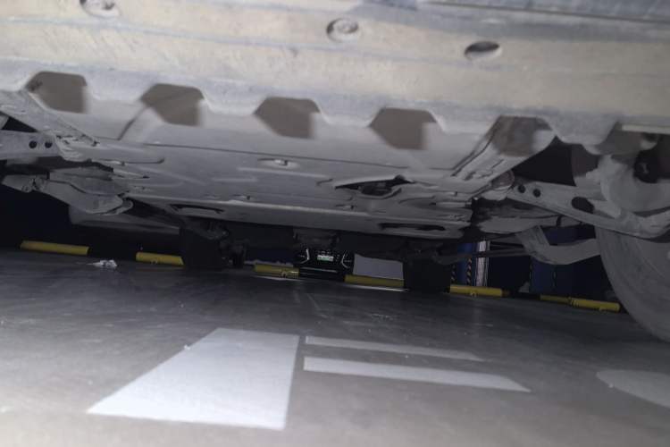 Used Land Rover Range 2018 3.0 SC V6 Vogue Extended-Length Model Chassis Front