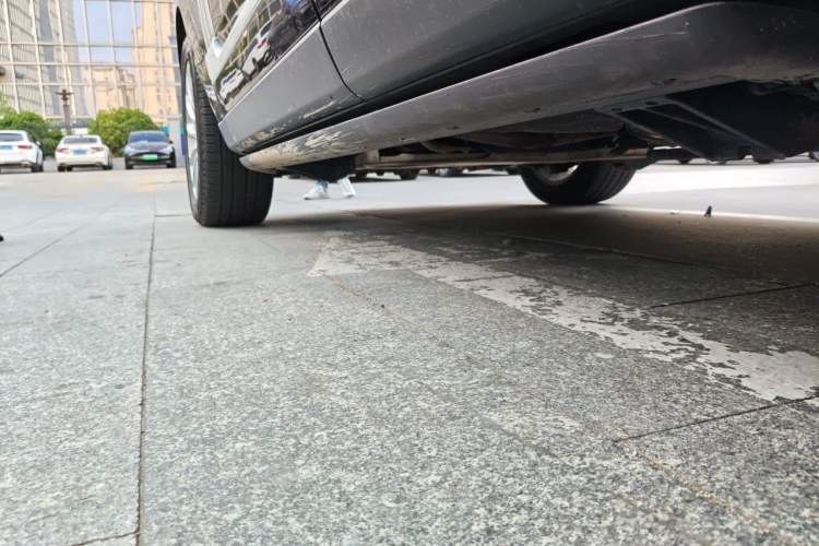Used Land Rover Range 2018 3.0 SC V6 Vogue Legacy Edition Chassis Rear Left