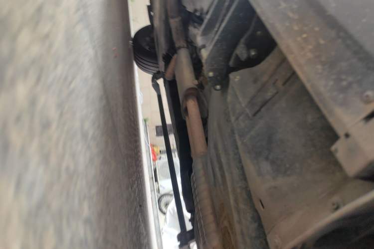 Used Land Rover Range  Chassis Rear Left