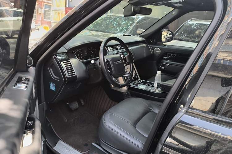 Used Land Rover Range  Driver Seat