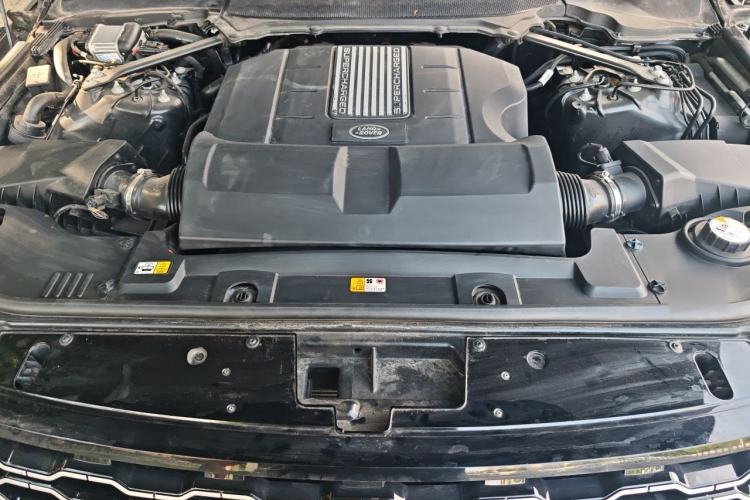 Used Land Rover Range 2018 3.0 SC V6 Grand Edition Engine Bay
