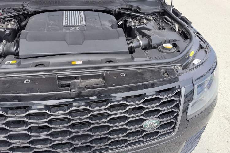 Used Land Rover Range 2018 3.0 SC V6 Grand Edition Engine Bay Left