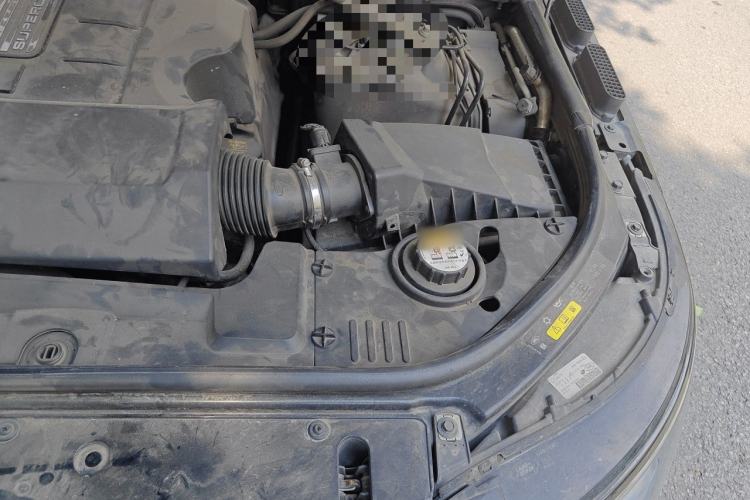 Used Land Rover Range 2018 3.0 SC V6 Vogue Extended-Length Model Engine Bay Left