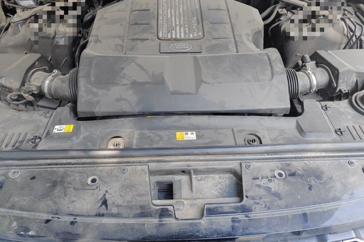 Used Land Rover Range 2018 3.0 SC V6 Vogue Extended-Length Model Engine Bay